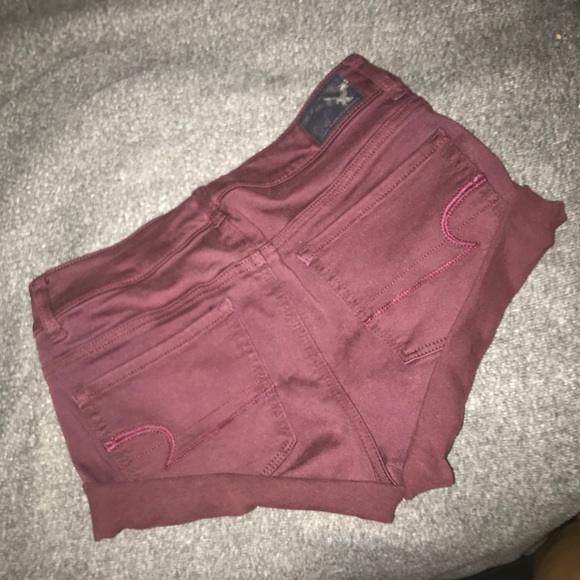 Maroon jean shorts American eagle - Picture 3 of 3